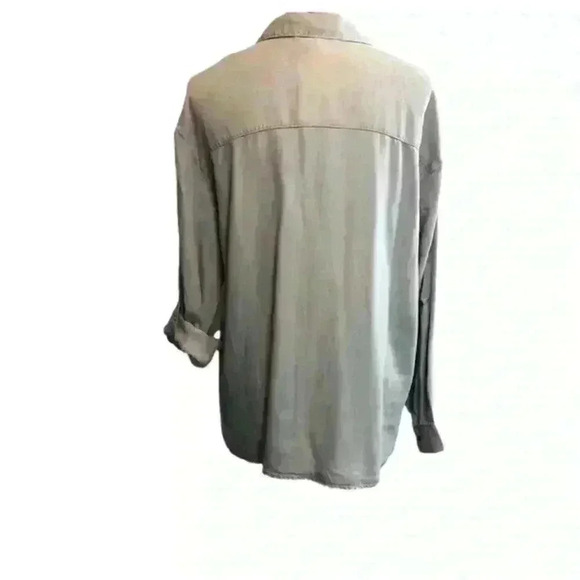 Jane + Delancy Light Gray Button up Collared Long Sleeve Top Size Medium NWT - Picture 2 of 11